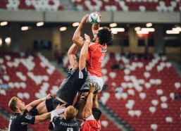 【中国体彩网】西甲绿茵场惊现震撼冷门 皇家马德里两度逆境追平弱旅 重登联赛首席 巴塞罗那再度滑落次席